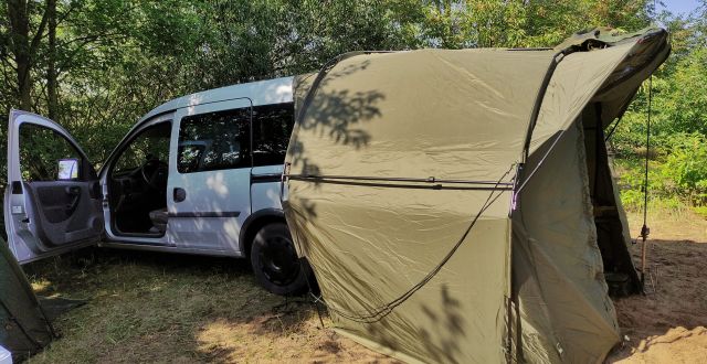 Przedsionek/dostawka do namiotu/auta JRC Cocoon 2G Universal Porch