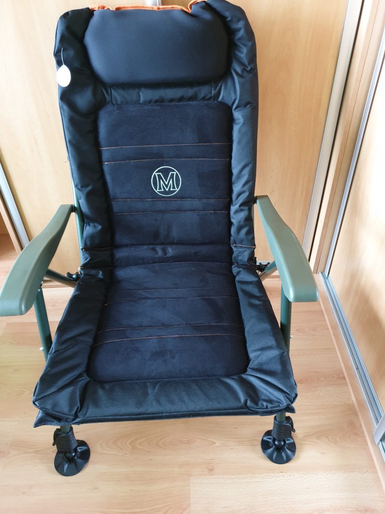 S) Trakker Levelite Compact Chair & Fotel Mivardi Comfort Quattro